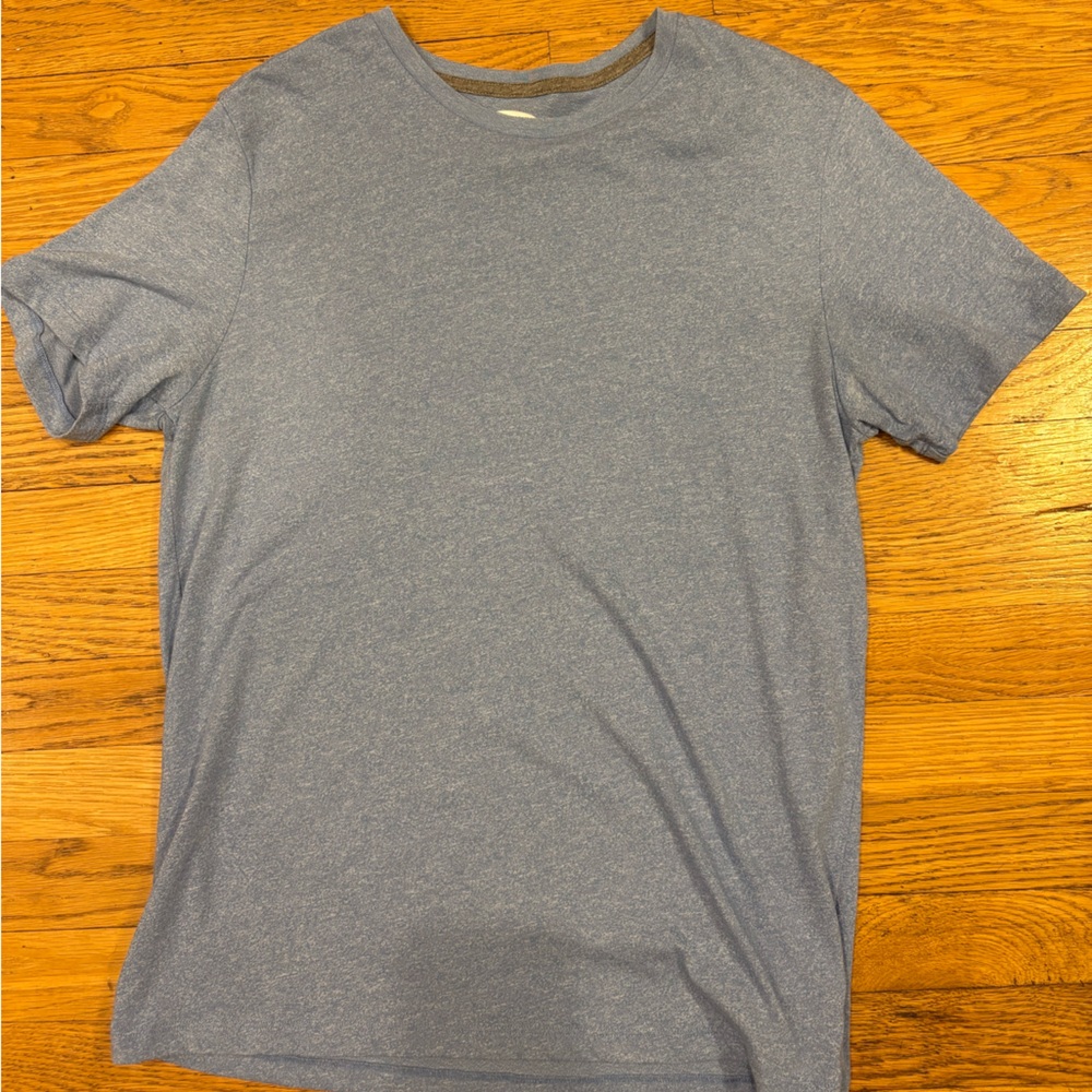 Old Navy Short Sleeve Tee, size medium